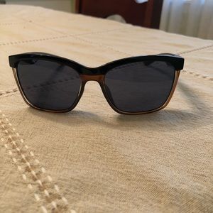 Women’s Costas